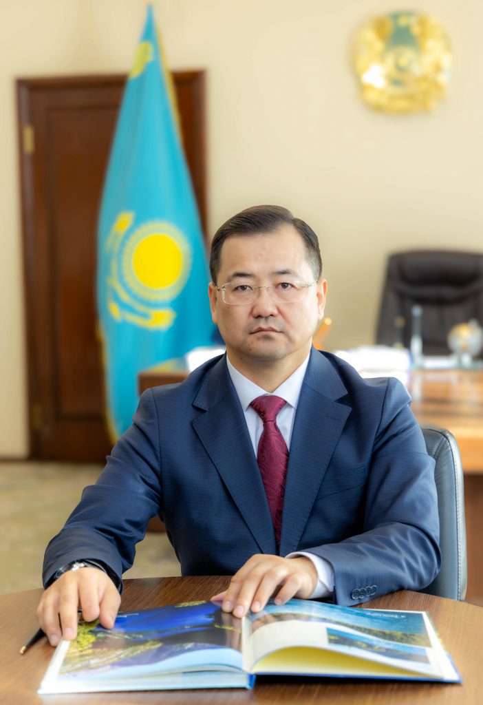 29533a6c a51e 44c6 bd2d 4cc148f7d32c 702x1024