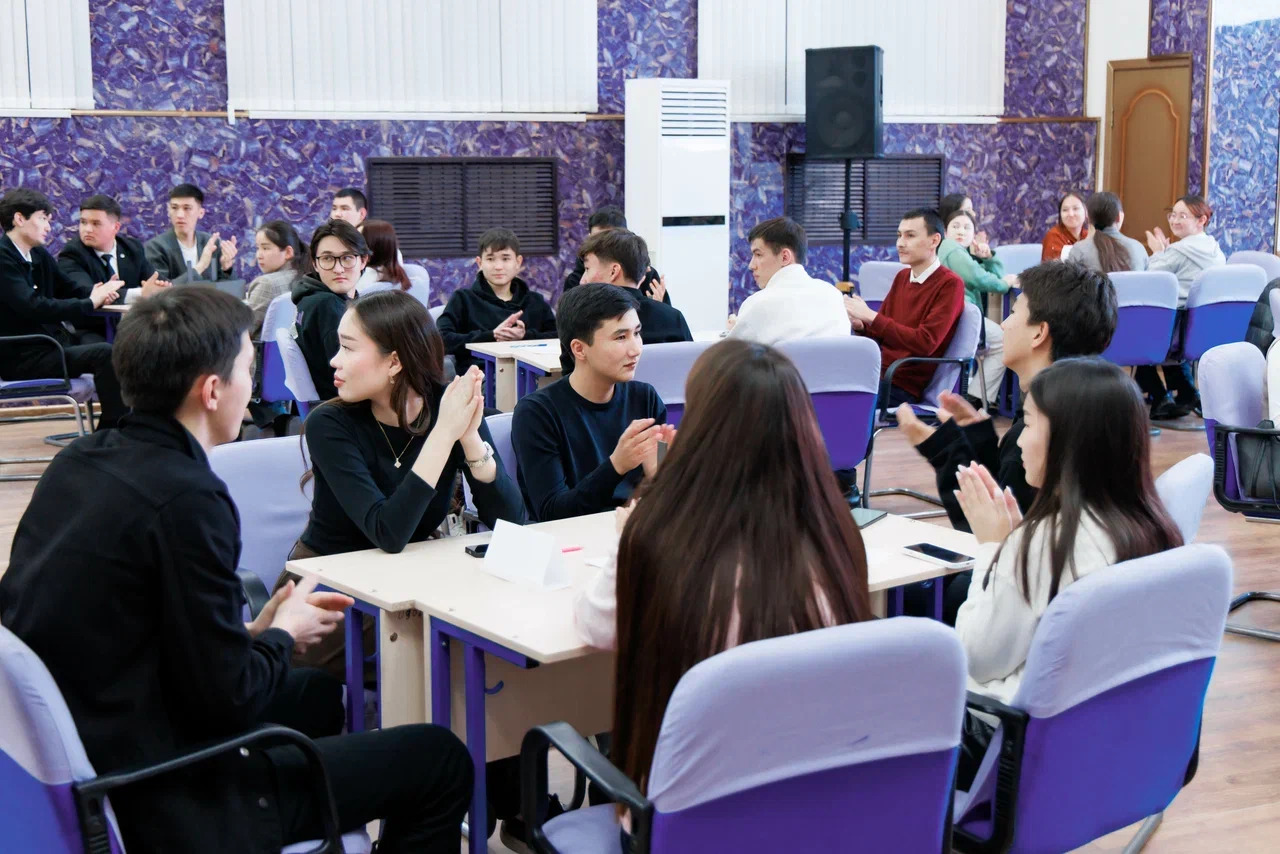 "AI Fusion Quiz" квиз-і 6m4a3906